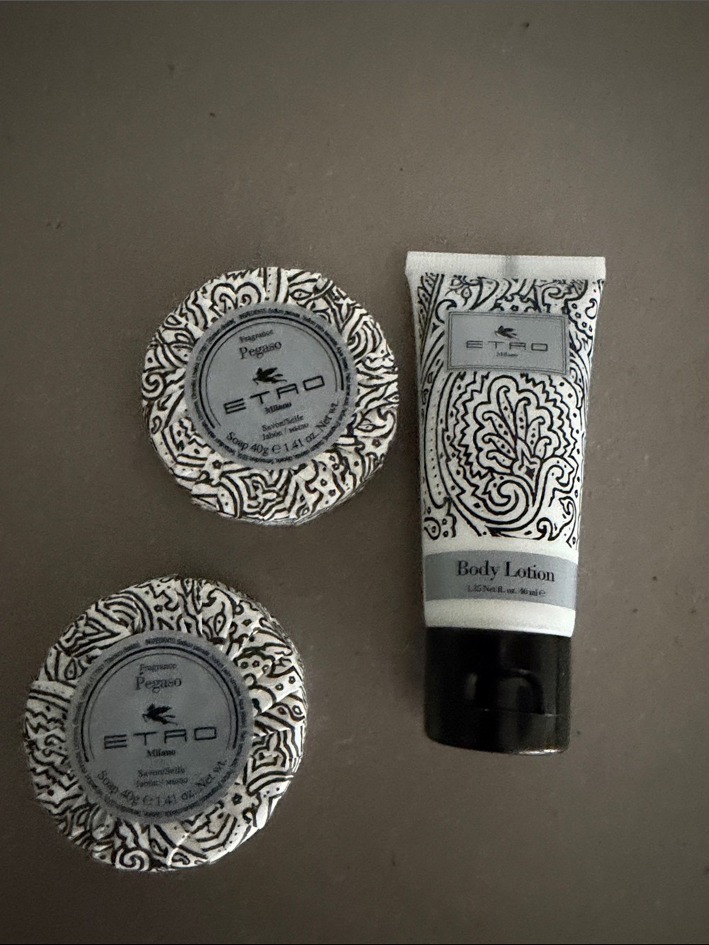Etro Black and White Paisley Body Lotion and Soaps
